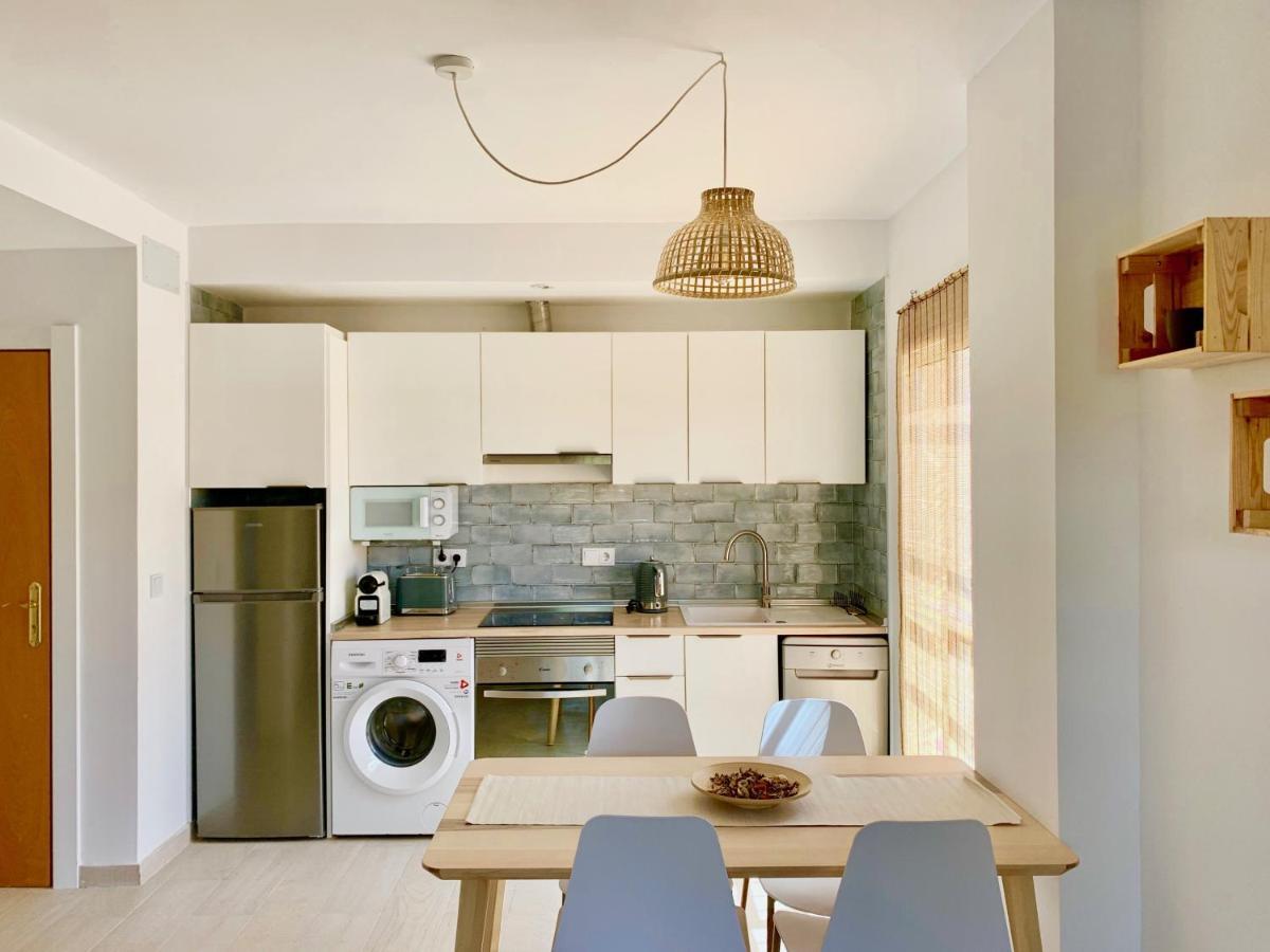 Marinas Sol - Tu Hogar Con Jardin Privado! Apartment Вера Екстериор снимка