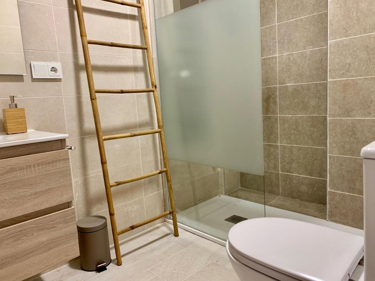Marinas Sol - Tu Hogar Con Jardin Privado! Apartment Вера Екстериор снимка