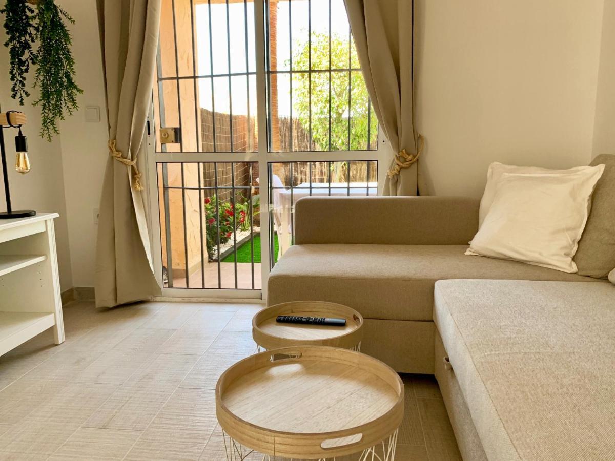 Marinas Sol - Tu Hogar Con Jardin Privado! Apartment Вера Екстериор снимка