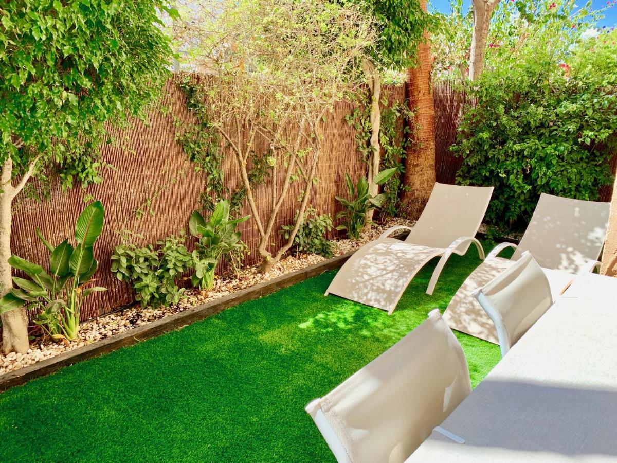 Marinas Sol - Tu Hogar Con Jardin Privado! Apartment Вера Екстериор снимка